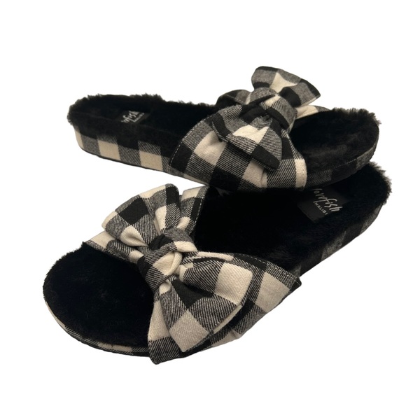 NEW Blowfish Malibu Plaid Fur Lined Slip On Sandals Slides Gangnam Print Sz 8or9 - Picture 9 of 9